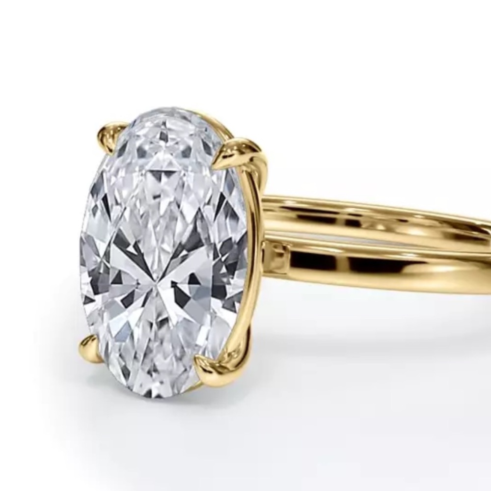 18k 3ct Oval Brilliant Cut Ring - Picture 4 of 12